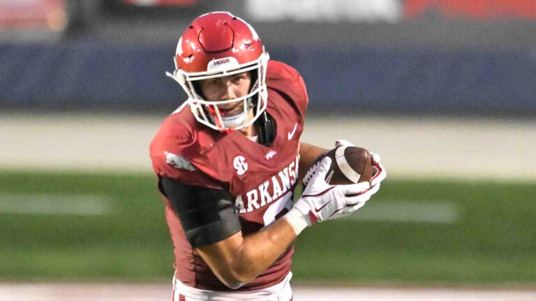 Razorbacks’ Eric Gregory and Luke Hasz on preparing for Oklahoma State