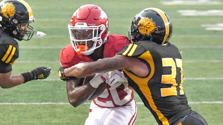 Democrat-Gazette’s Bob Holt on seeing more of Razorbacks’ depth