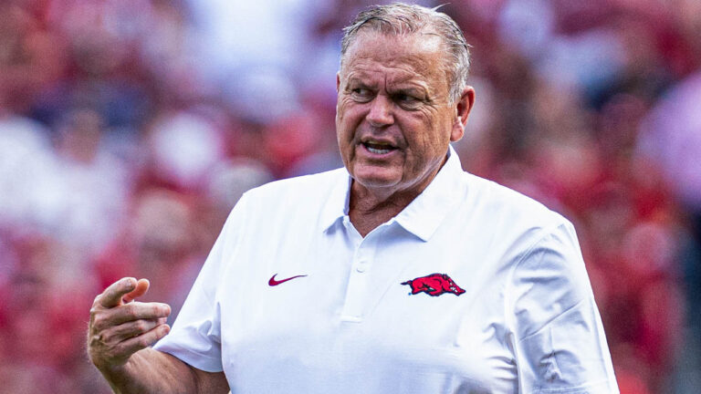 Democrat-Gazette’s Tom Murphy on Hogs’ road trip to Auburn