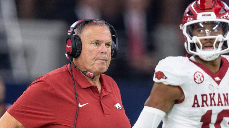 Razorbacks football odds: BetSaracen early outlook reflects fans’ views