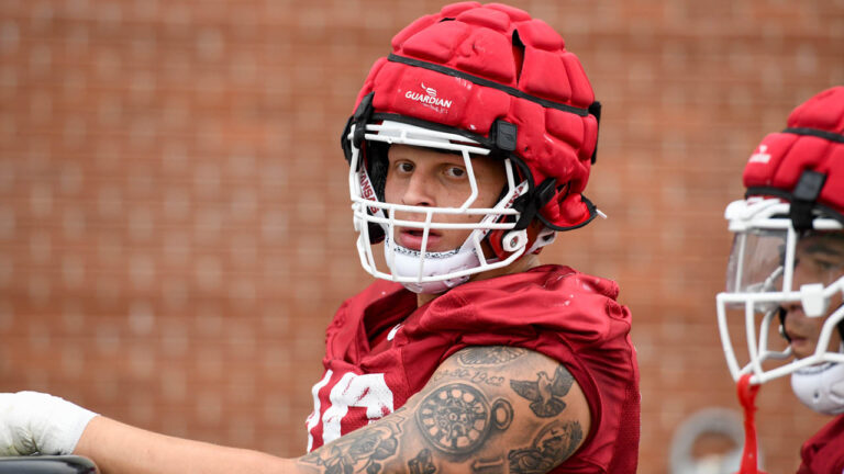 Razorbacks’ defensive players after getting big win over Mississippi State
