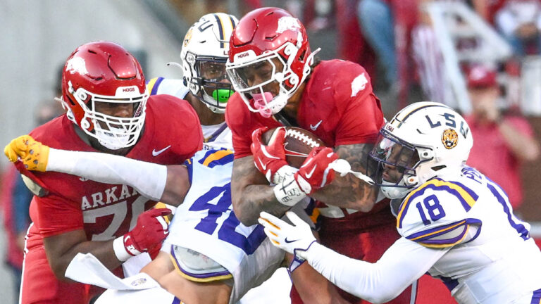 CLAY HENRY: Hogs must find their running game