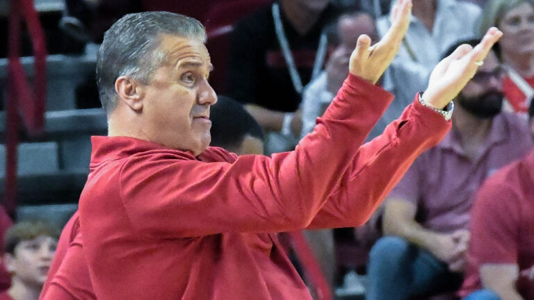 Grant Hall looking at Hogs’ basketball starting tonight against Lipscomb