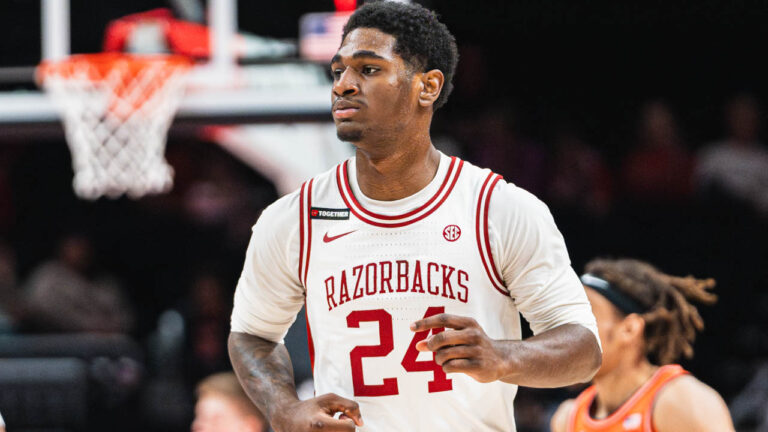Calipari guides Razorbacks back to Sweet 16 with 75-66 win