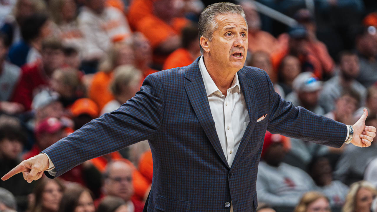 Razorbacks coach John Calipari on the sidelines against Illinois