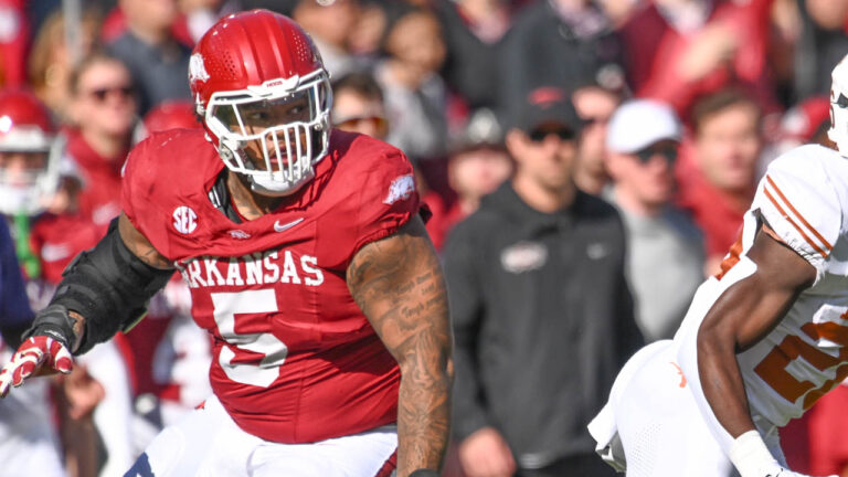 Razorbacks defensive lineman Cam Ball during game against the Texas Longhorns