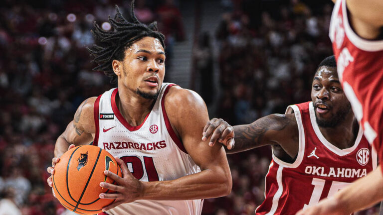Razorbacks guard DJ Wagner against Oklahoma