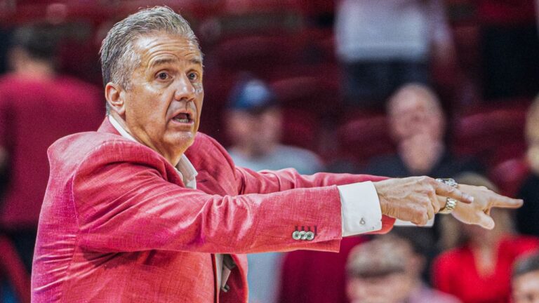 Razorbacks coach John Calipari on the sidelines against Alabama