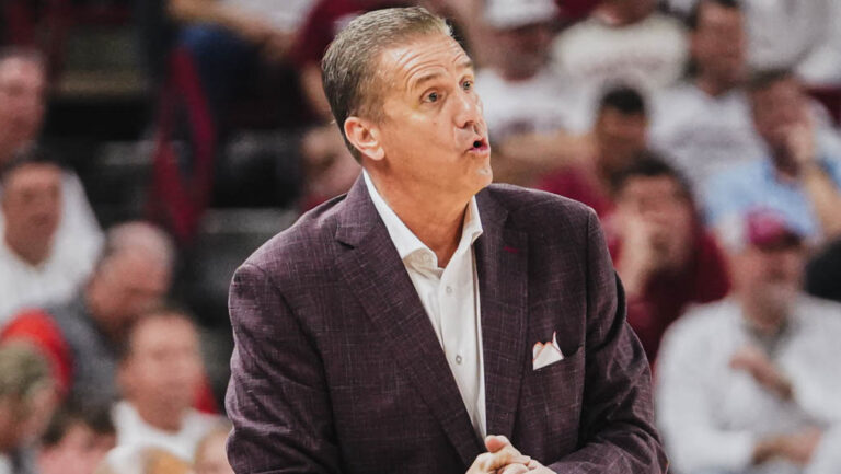Calipari, Hardaway discuss Arkansas-Memphis charity exhibition, player reunion