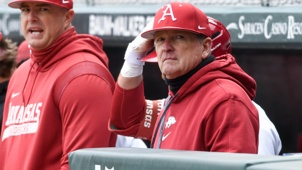 Razorbacks coach Dave Van Horn in the dugout against Washington State