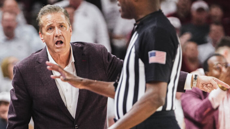 Razorbacks coach John Calipari against Texas