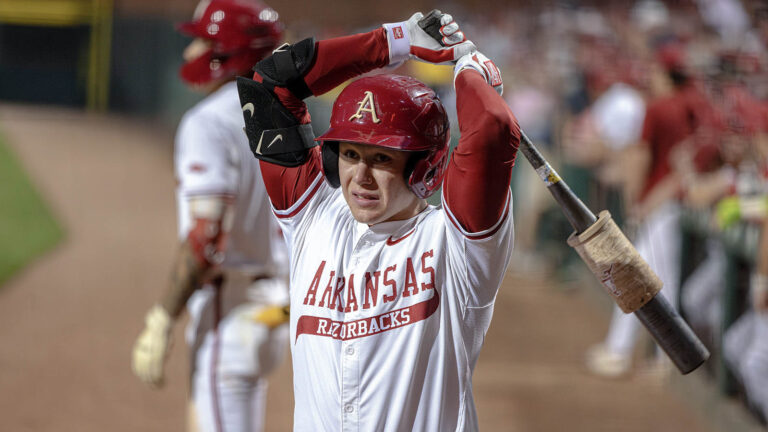 Hogs trying to avoid getting swept after dropping series to LSU