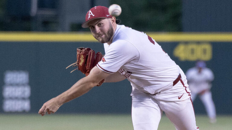 Root’s strong outing plus big hits lifts Hogs to shutout over No. 1 Texas