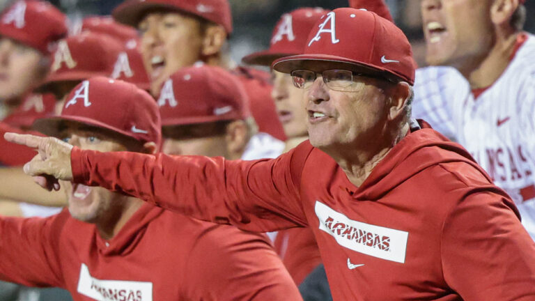 Democrat-Gazette’s Tom Murphy on raffle and Razorbacks’ series with Tennessee
