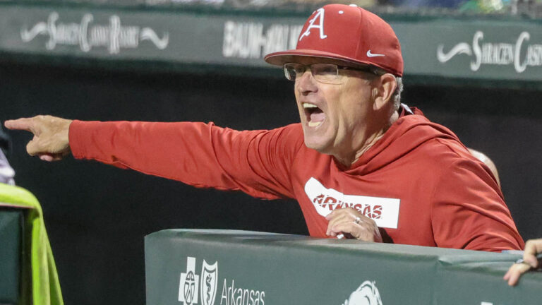 Razorbacks coach Dave Van Horn previewing Tennessee series