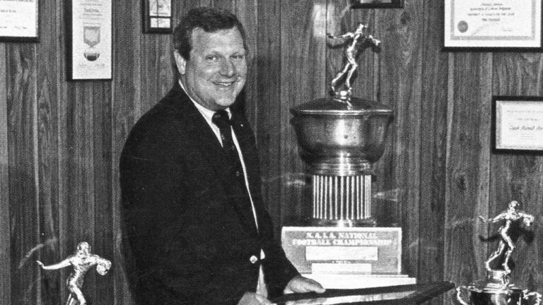 Grant Hall remembering former coach, Razorback Foundation head Horton