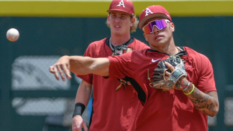 Razorbacks’ Wehiwa Aloy wins 2025 Golden Spikes Award for college baseball
