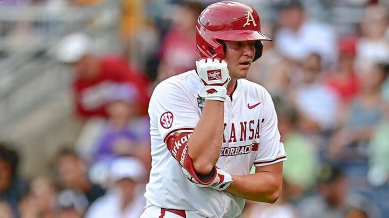 LSU Defeats Hogs 4-1; Razorbacks facing elimination at College World Series