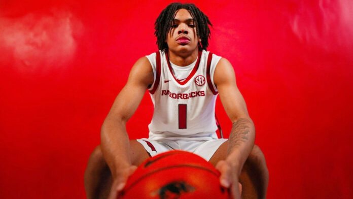 Incoming Razorbacks freshman during visit before signing with Hogs