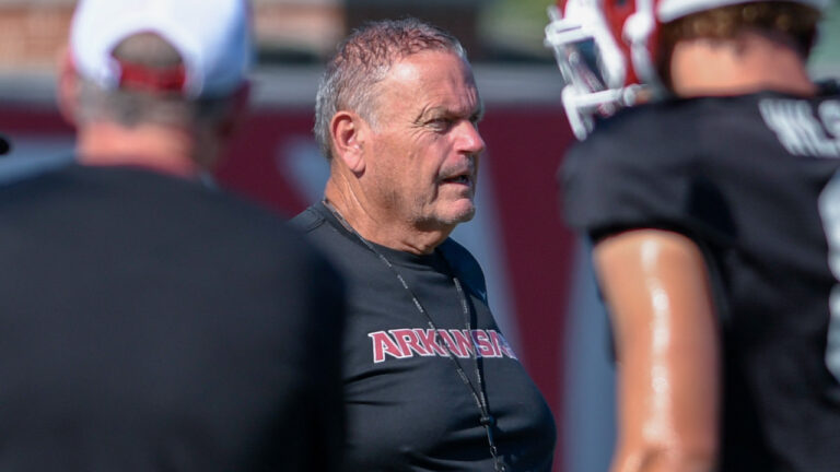 BetSaracen’s Neal Atkinson looking at multiple prop bets on Razorbacks