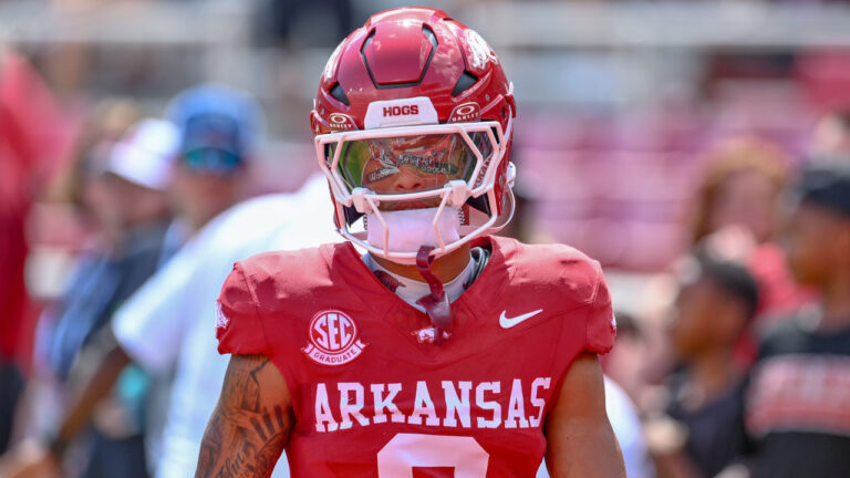 Razorbacks Raylen Sharpe, Caden Kitler on offensive challenges against Irish
