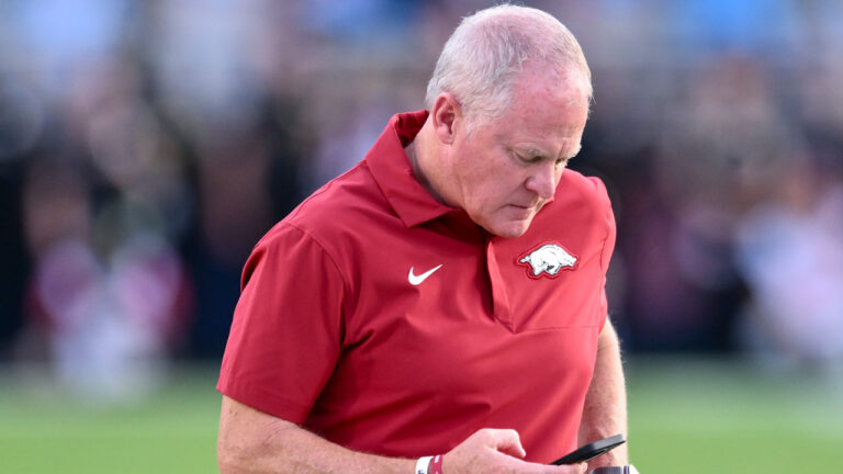 Democrat-Gazette’s Richard Davenport on recent Razorbacks’ de-commits