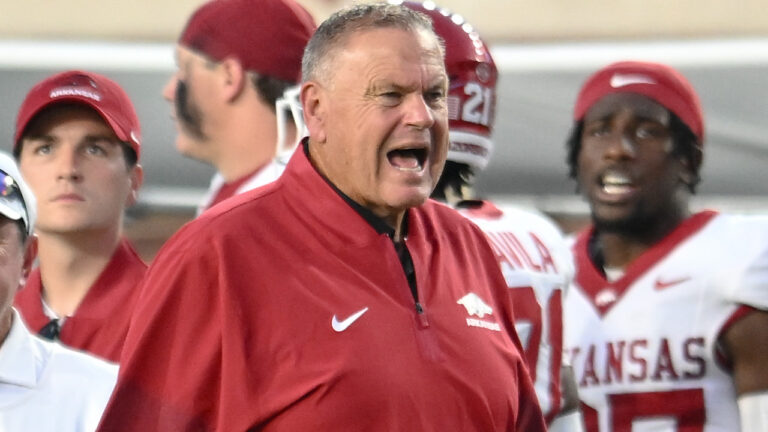 Varsity Vibe’s Alyssa Orange on how Razorbacks feel after AD’s comments