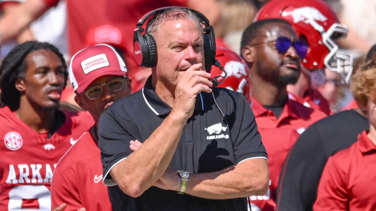 BetSaracen’s Neal Atkinson on Razorbacks’ coaching change can affect lines