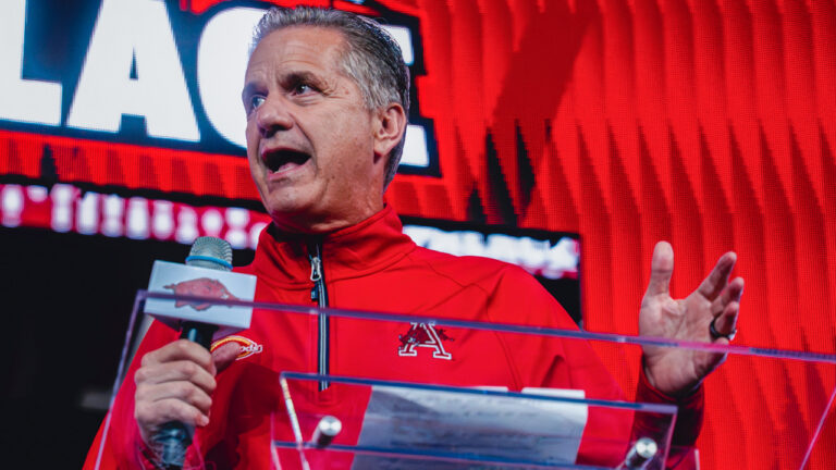 Calipari highlights depth, leadership at Arkansas basketball’s “Primetime at the Palace”
