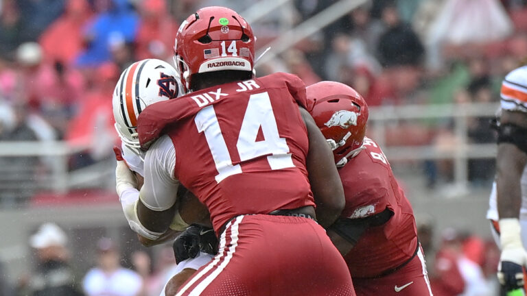 Razorbacks’ Stephen Dix, Xavian Sorey on improvements on defense last week