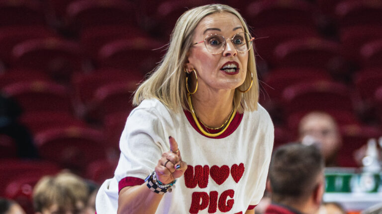 Razorbacks dominate Musick’s debut with defense, depth in exhibition