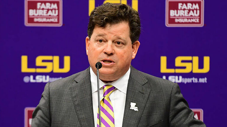 Hogville’s Dudley Dawson on coaching chaos in college football these days