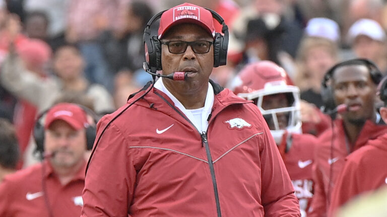 Razorbacks defensive coordinator Chris Wilson previewing Texas game