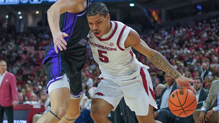 Acuff leads Arkansas to 93-56 bounce-back win over Central Arkansas