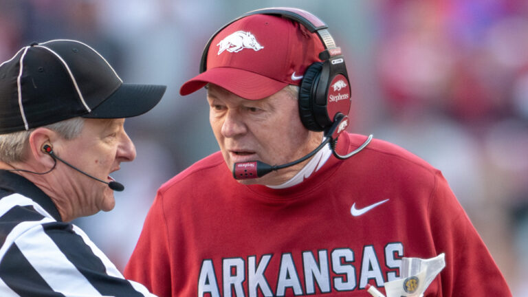 Democrat-Gazette’s Tom Murphy looking at Petrino joining with Belichick