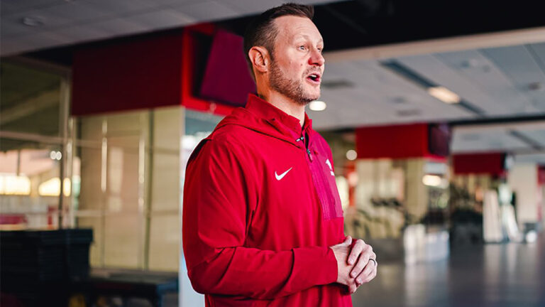 Democrat Gazette’s Richard Davenport on portal calendera for Razorbacks