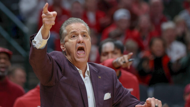 Democrat-Gazette’s Tom Murphy looking back at Hogs’ win over Texas Tech