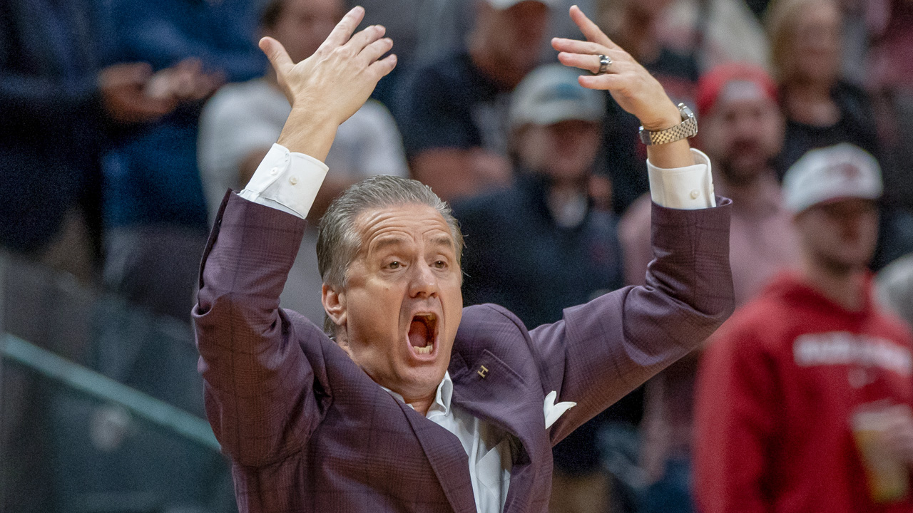 Arkansas Razorbacks coach John Calipari during game against the Texas Tech Red Raiders