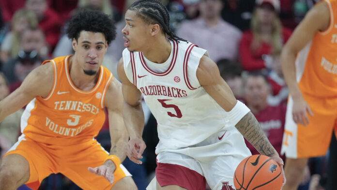 Arkansas Razorbacks guard Darius Acuff in game against the Tennessee Volunteers