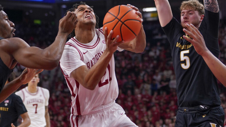 Wagner Comes Off Bench, Leaves Ego Behind for Hogs