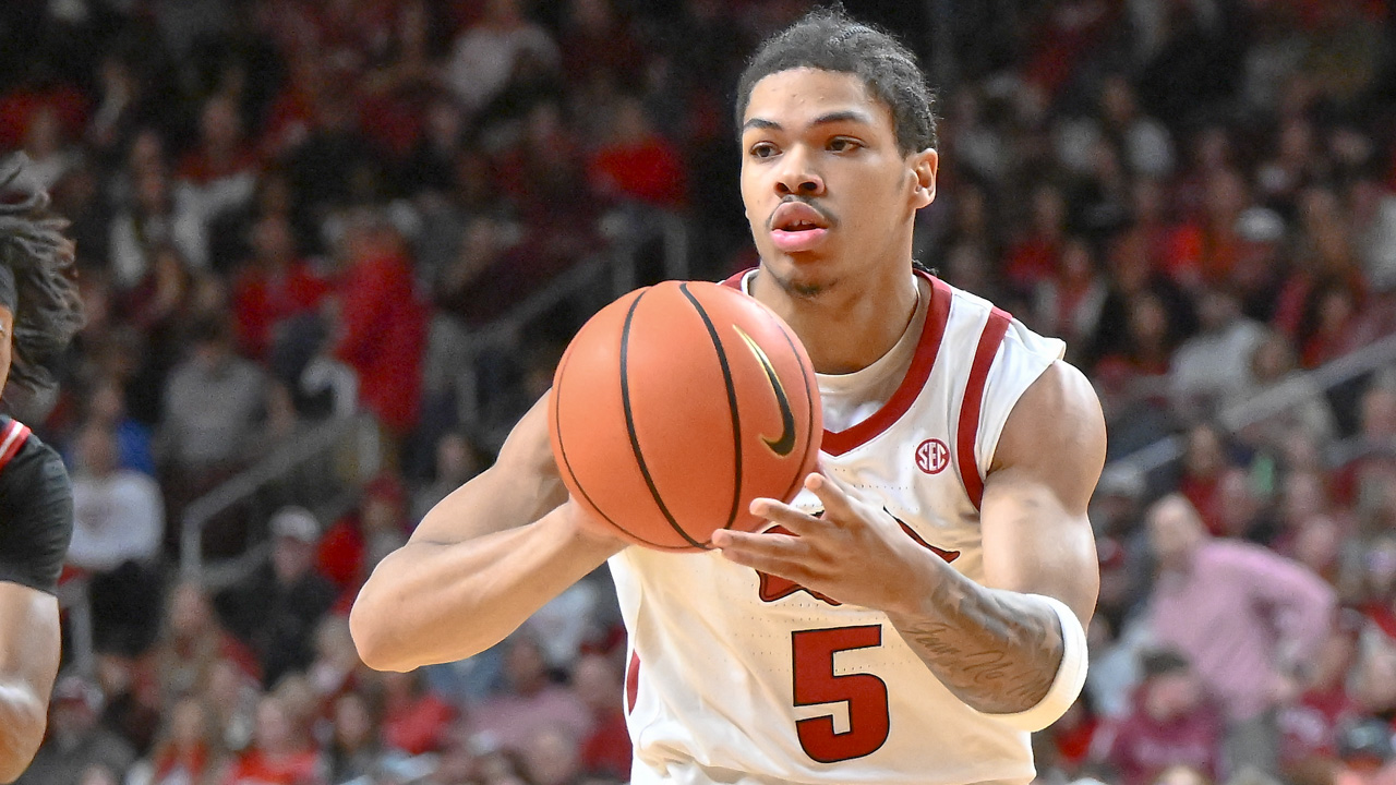 Acuff Jr. scores 37 as Razorbacks rally past Oklahoma in SEC Tournament