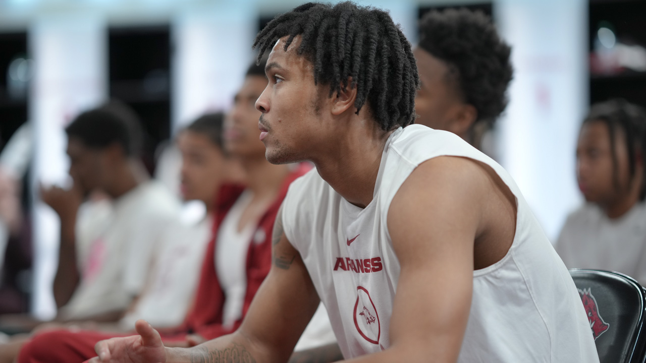 Grant Hall previewing Razorbacks game on road at Mississippi State