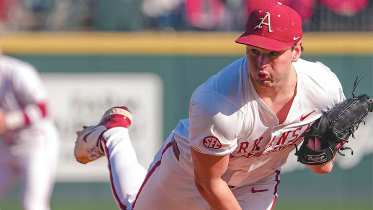 Razorbacks score early, hold on for 5-2 win over Xavier in home opener