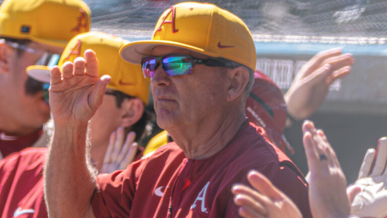 Razorbacks coach Dave Van Horn previewing SEC opener against Bulldogs