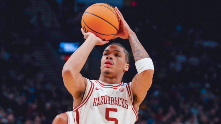 Arkansas Razorbacks Darus Acuff against High Point in the NCAA Tournament