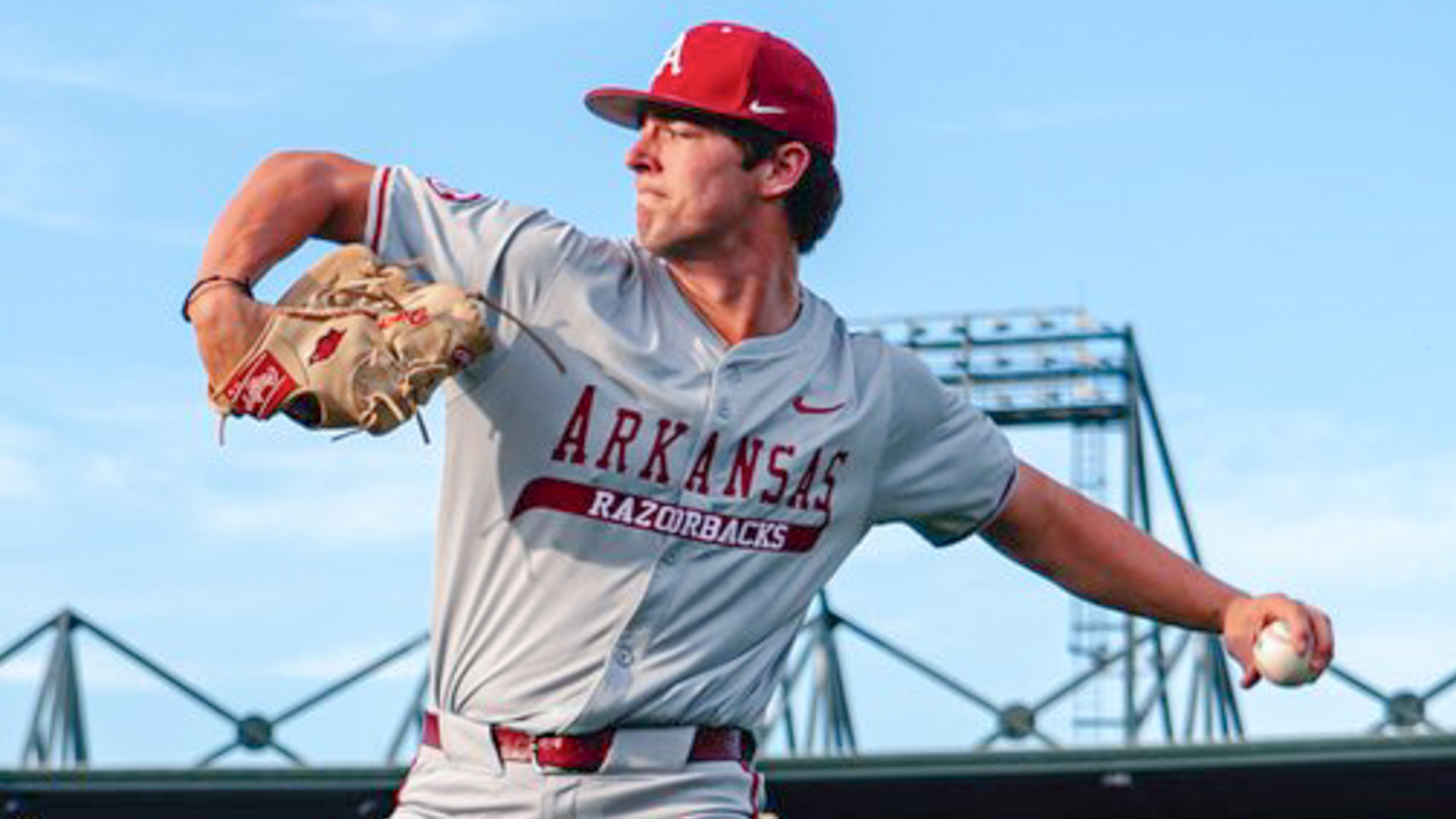 Hogs finally hold on, stun No. 9 Alabama in series opener