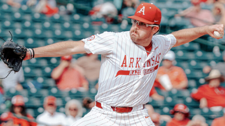 Arkansas edges Northwestern State 5-2 in final midweek home game