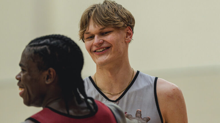 Arkansas Razorbacks Mikka Muurinen at a summer practice
