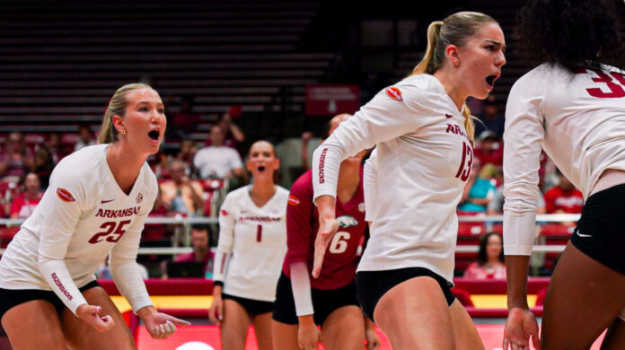 Arkansas Razorbacks volleyball celebrating