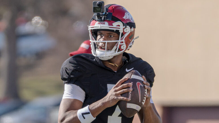Arkansas Razorbacks quarterback KJ Jackson